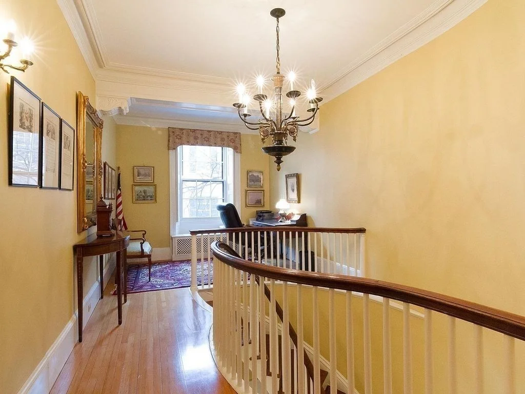 4 bed, 3 bath apartment for rent at 14 Chestnut St Unit 1, Beacon Hill — photo 7 of 15