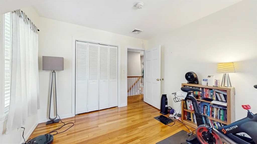 3 bed, 2 bath apartment for rent at 14 Chestnut St Unit 14, Lindenwood — photo 19 of 30
