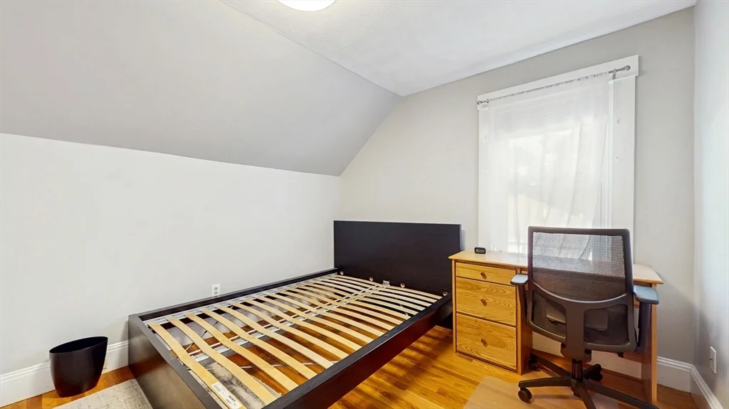 3 bed, 2 bath apartment for rent at 14 Chestnut St Unit 14, Lindenwood — photo 16 of 30