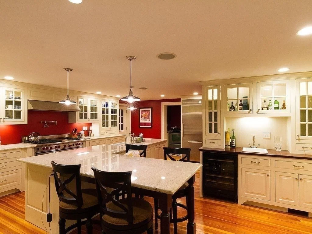 2 bed, 2 bath apartment for rent at 14 Chestnut St Unit 1a, Beacon Hill — photo 4 of 8