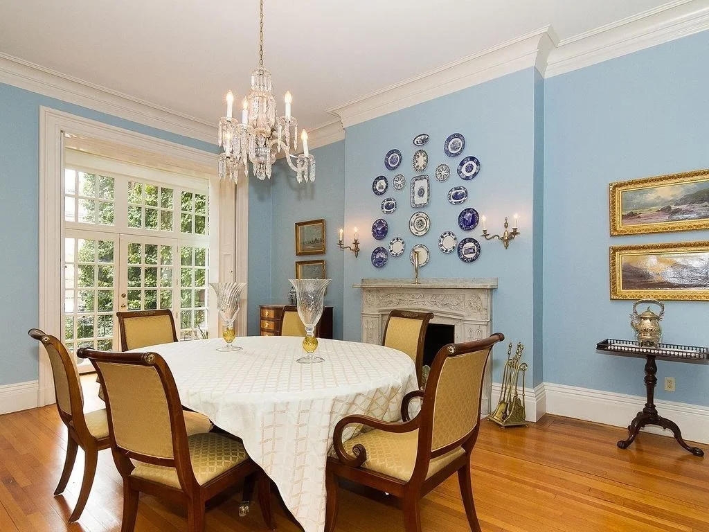 2 bed, 1 bath apartment for rent at 14 Chestnut St Unit 1b, Beacon Hill — photo 4 of 14