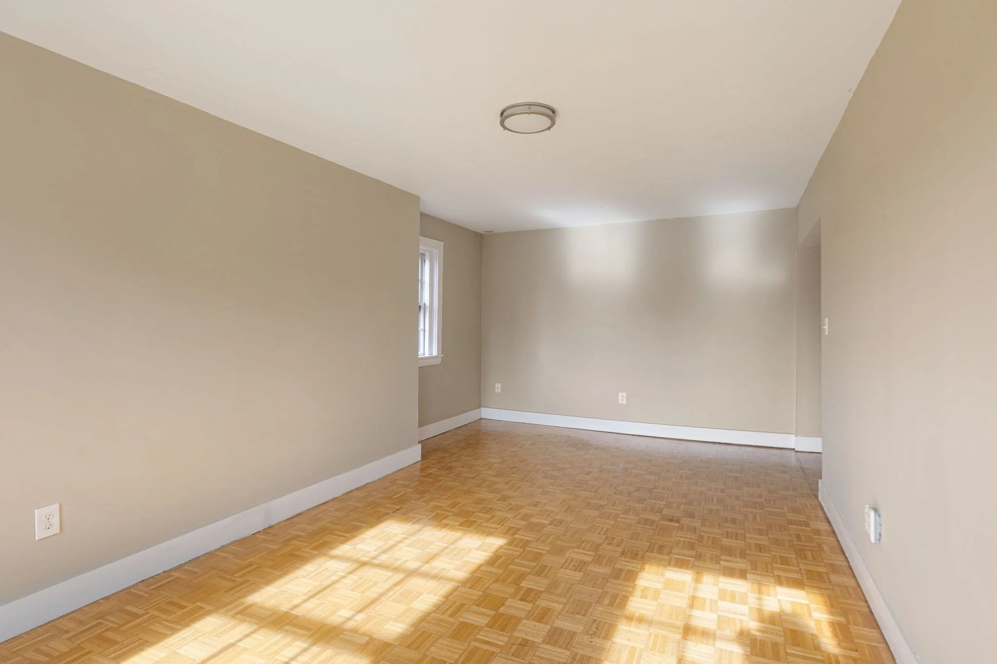2 bed, 1 bath apartment for rent at 14 Chestnut St Unit 4, Beacon Hill — photo 7 of 13