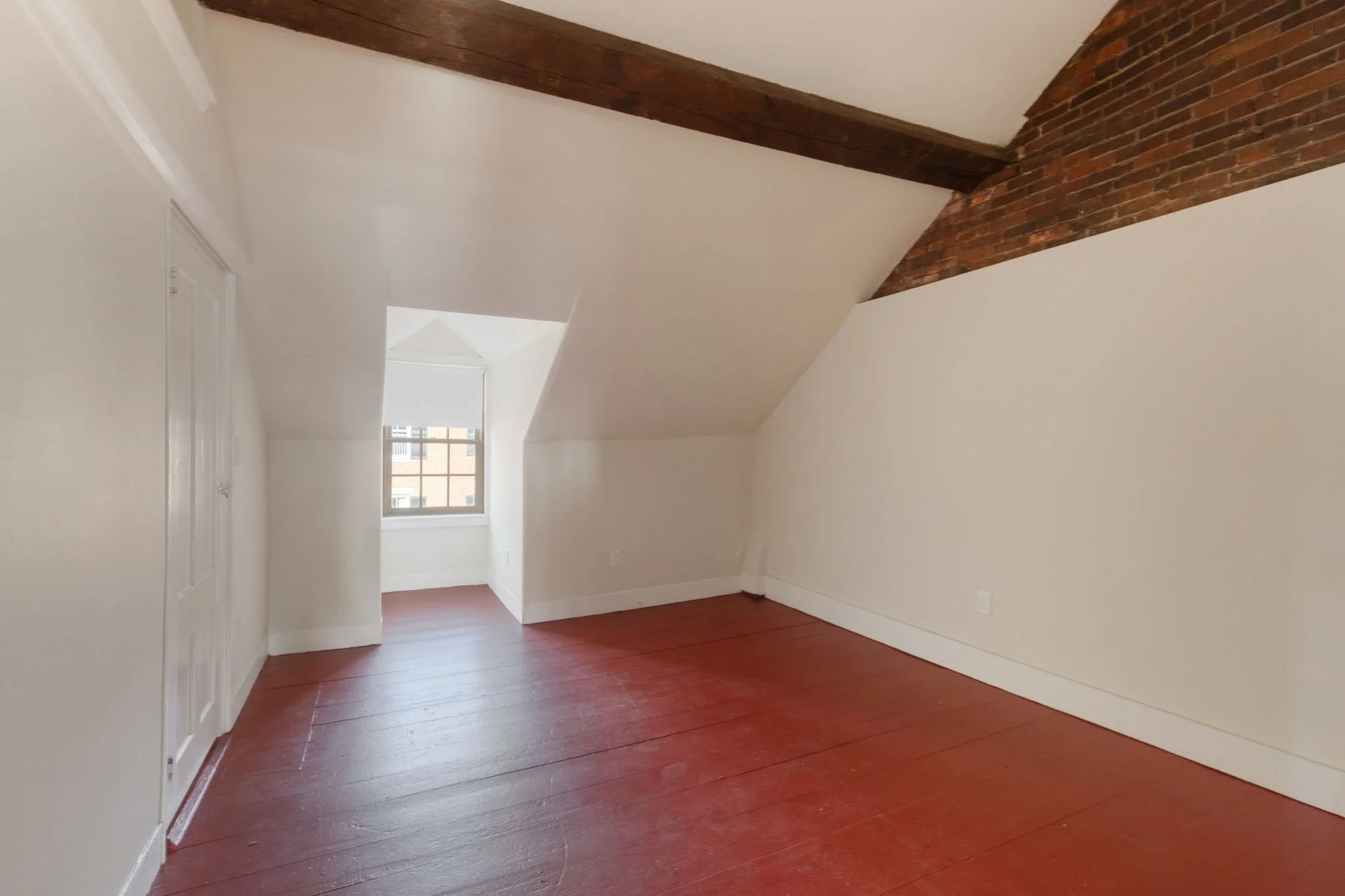 2 bed, 1 bath apartment for rent at 14 Chestnut St Unit 4, Beacon Hill — photo 6 of 13