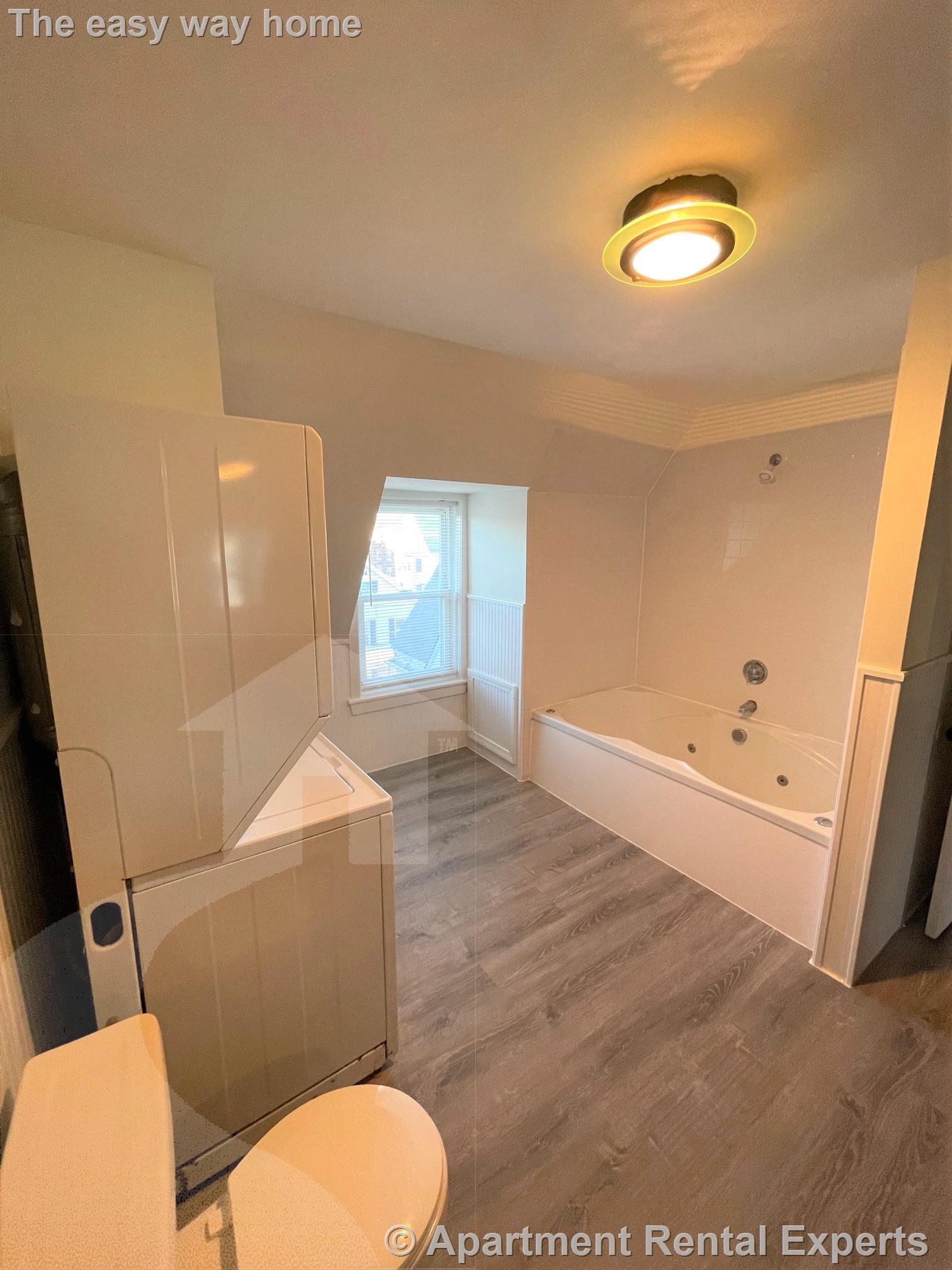 5 bed, 2 bath apartment for rent at 14 Chestnut St Unit 4, Malden Center — photo 24 of 27