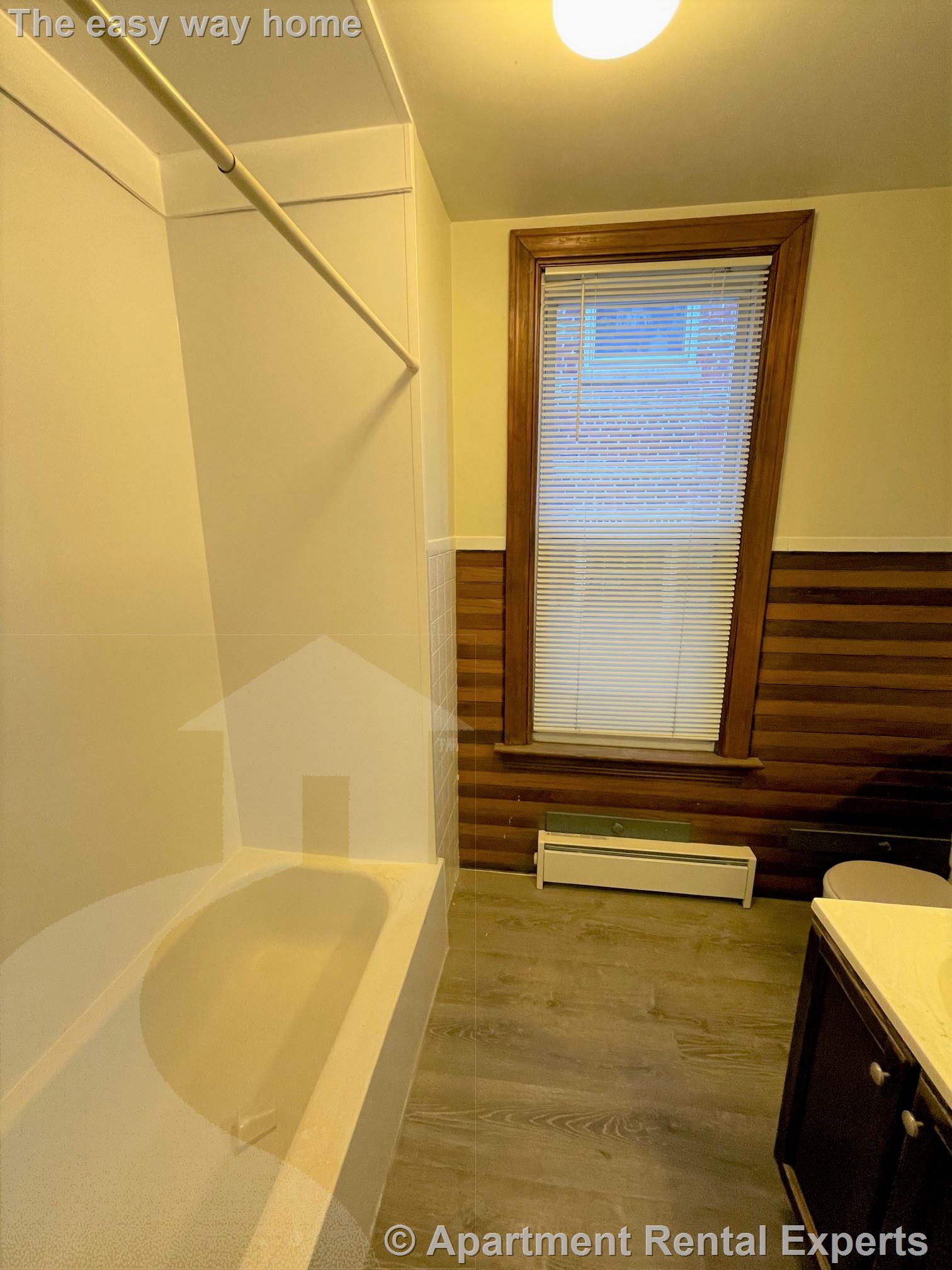 5 bed, 2 bath apartment for rent at 14 Chestnut St Unit 4, Malden Center — photo 11 of 27