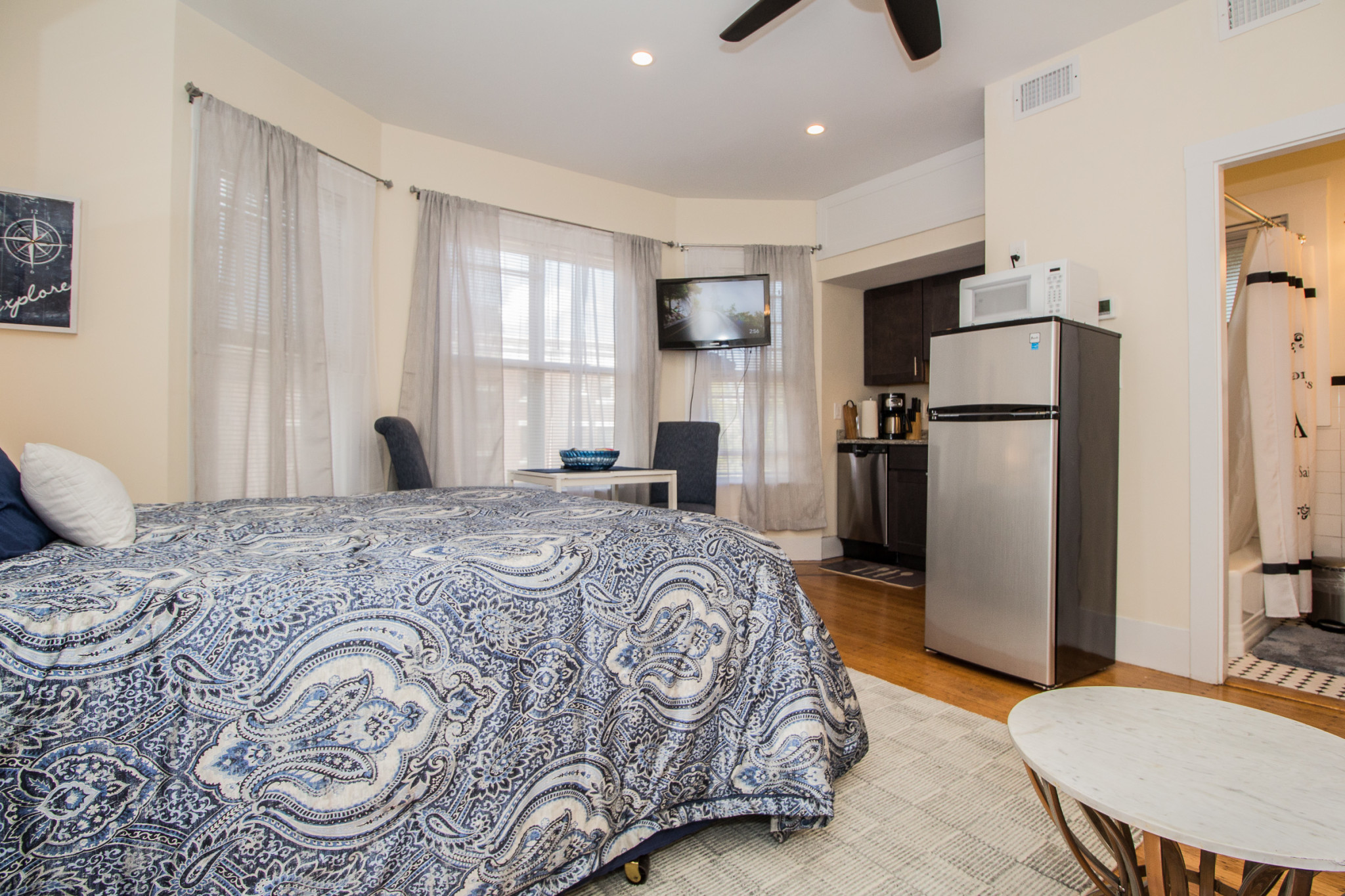 Studio bed, 1 bath apartment for rent at 14 Chiswick Rd Unit 1, Brighton — photo 6 of 19