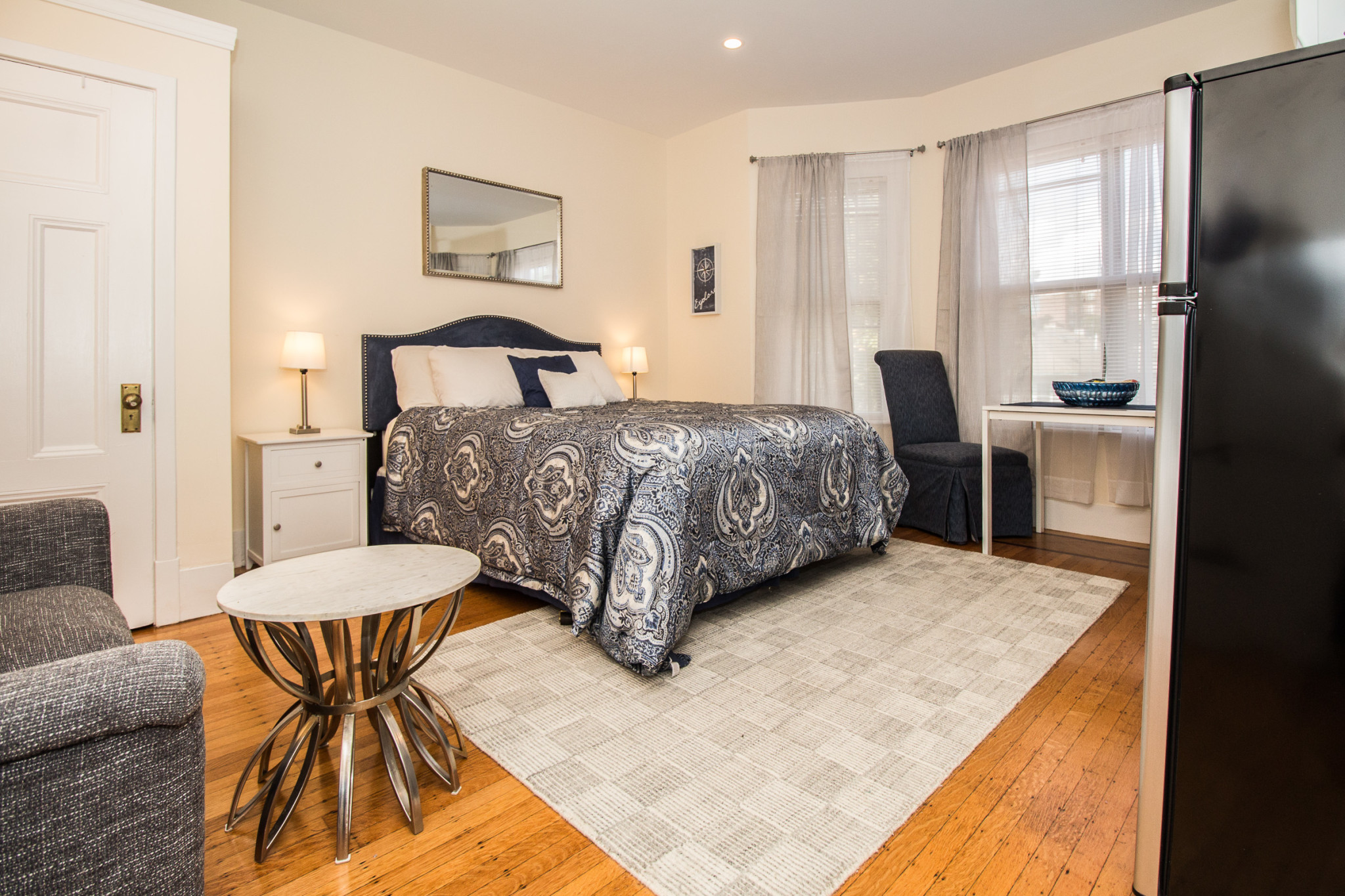 Studio bed, 1 bath apartment for rent at 14 Chiswick Rd Unit 1, Brighton — photo 4 of 19