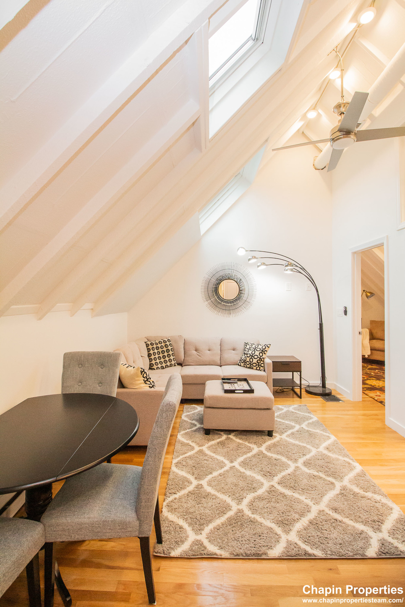 3 bed, 2 bath apartment for rent at 14 Chiswick Rd Unit 5, Brighton — photo 7 of 32