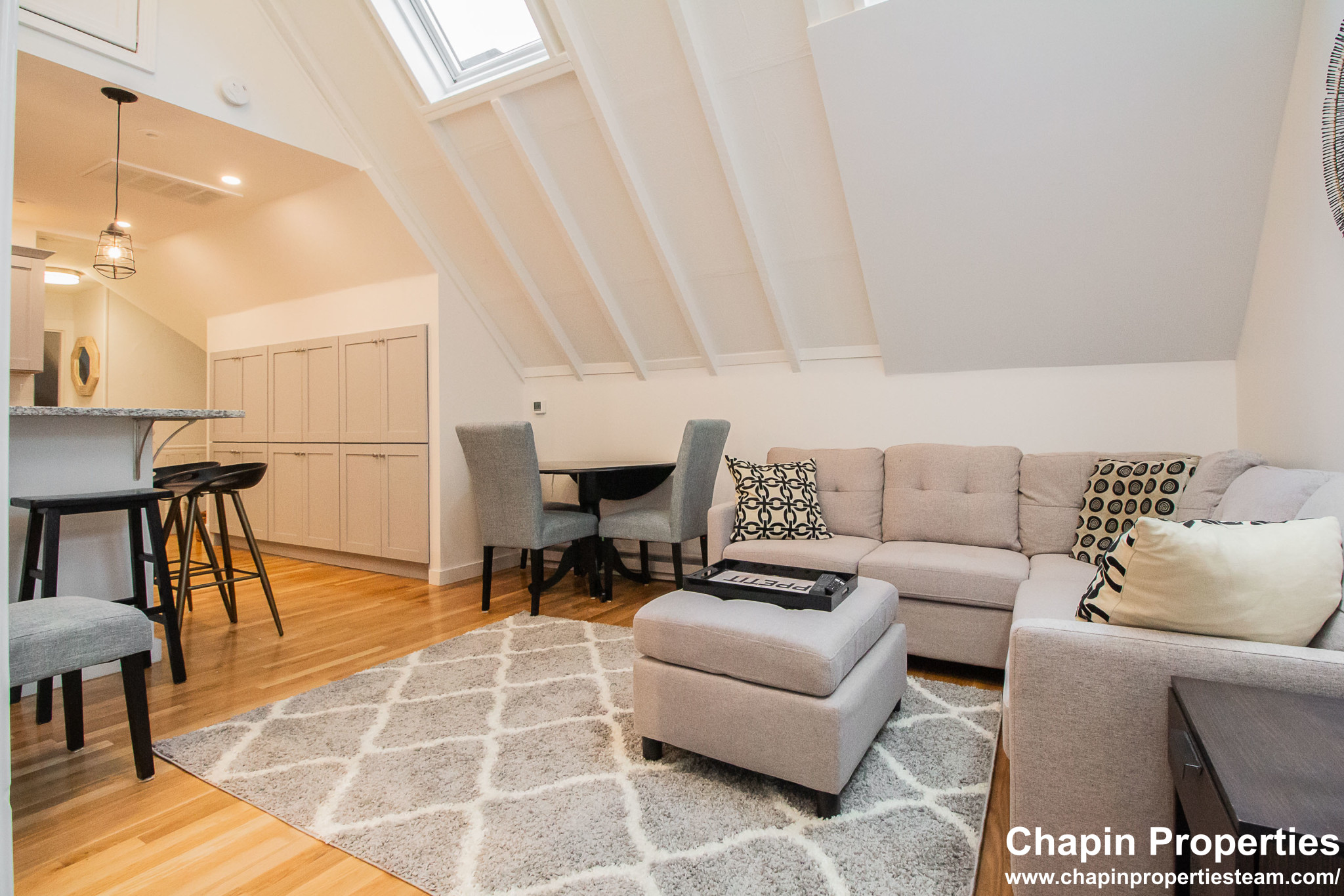 3 bed, 2 bath apartment for rent at 14 Chiswick Rd Unit 5, Brighton — photo 11 of 32