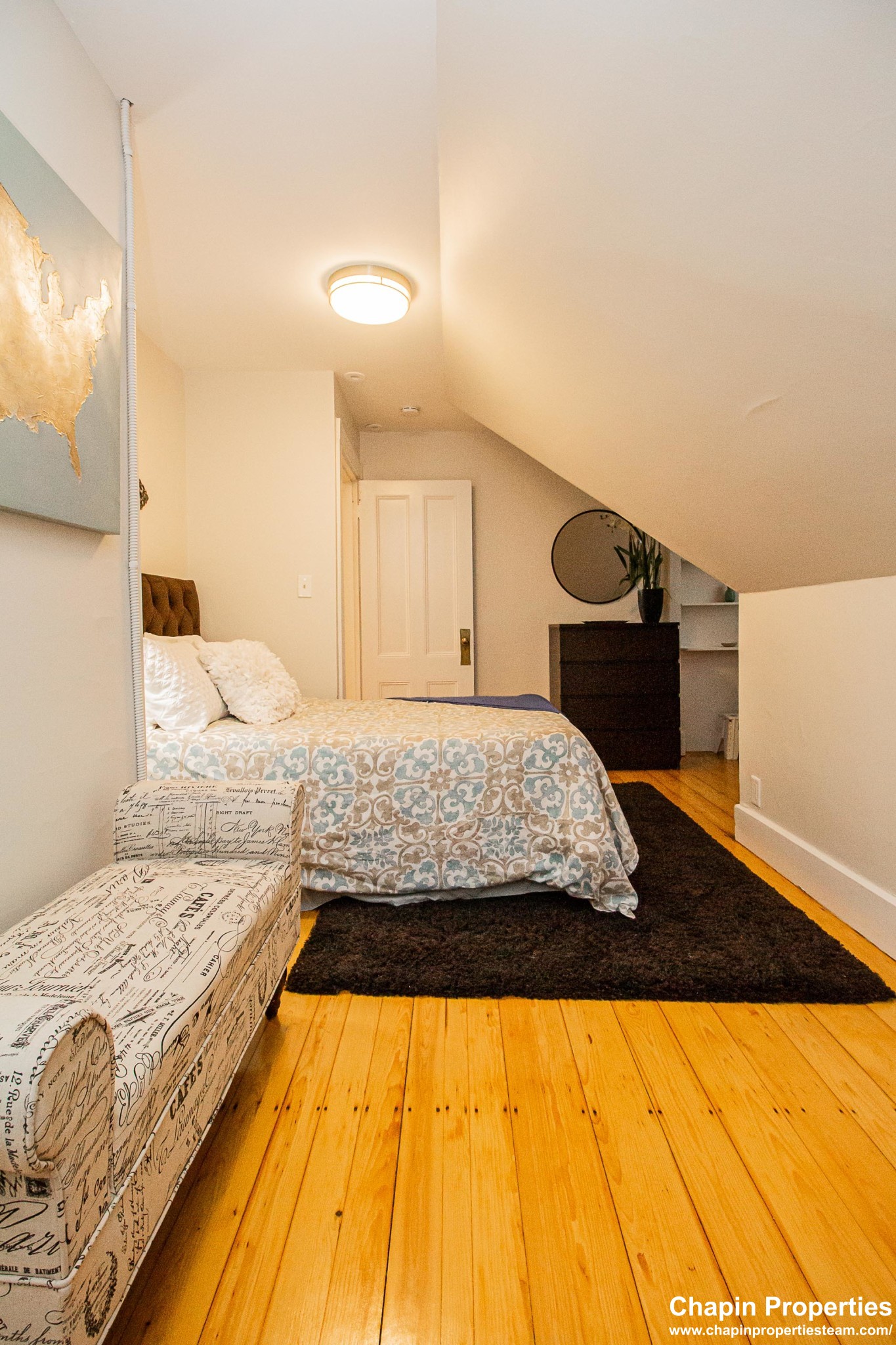 3 bed, 2 bath apartment for rent at 14 Chiswick Rd Unit 5, Brighton — photo 26 of 32