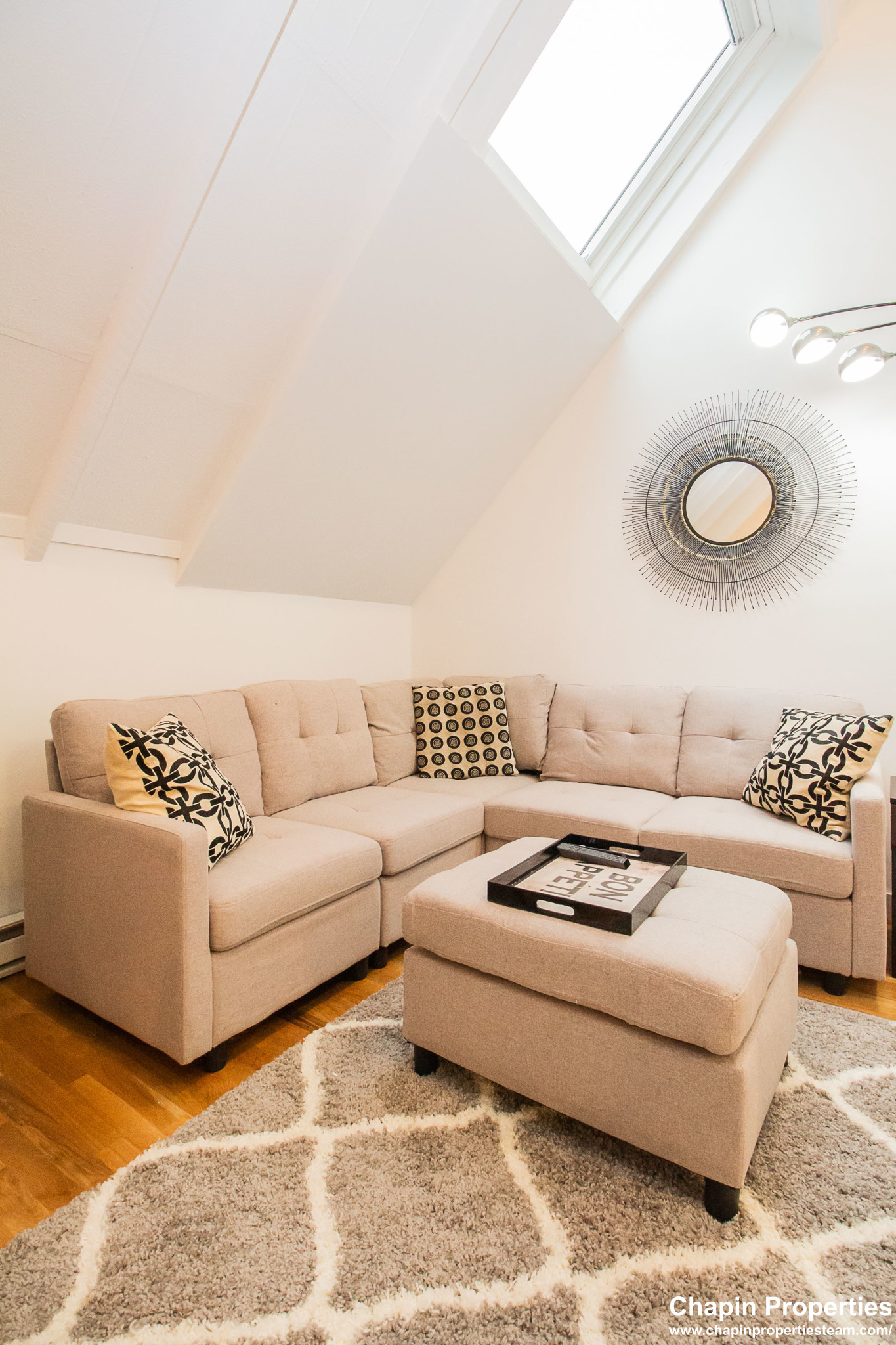 3 bed, 2 bath apartment for rent at 14 Chiswick Rd Unit 5, Brighton — photo 8 of 32
