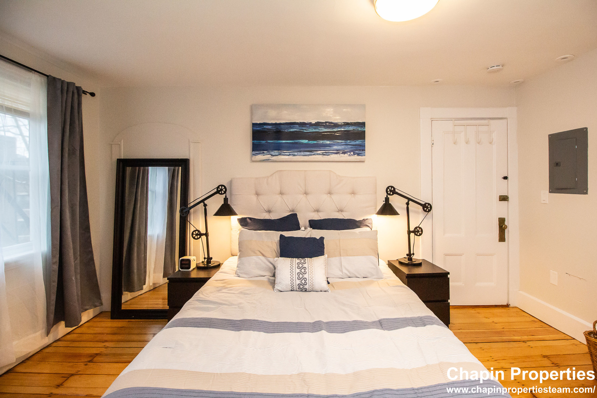 3 bed, 2 bath apartment for rent at 14 Chiswick Rd Unit 5, Brighton — photo 23 of 32