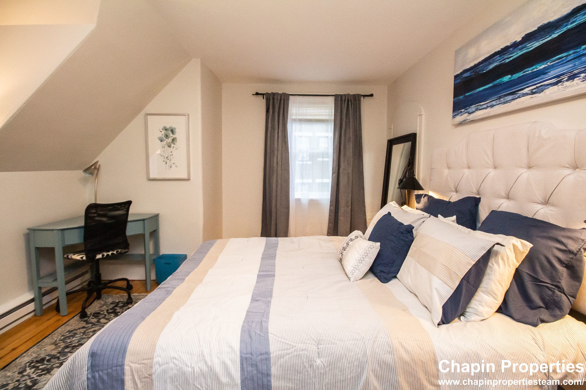 3 bed, 2 bath apartment for rent at 14 Chiswick Rd Unit 5, Brighton — photo 24 of 32