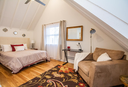 3 bed, 2 bath apartment for rent at 14 Chiswick Rd Unit A5, Brighton — photo 8 of 14