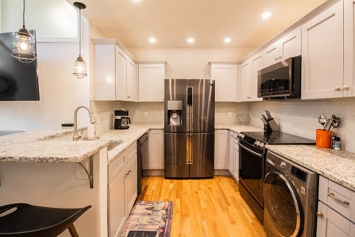3 bed, 2 bath apartment for rent at 14 Chiswick Rd Unit A5, Brighton — photo 3 of 14