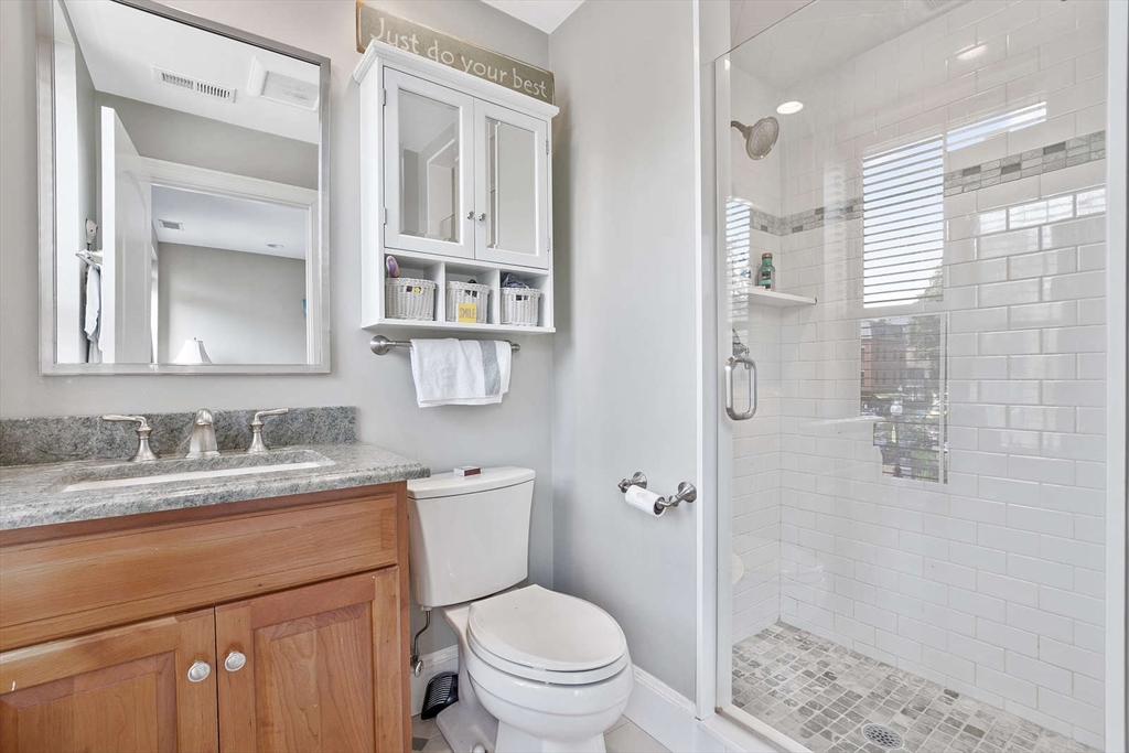 3 bed, 2 bath apartment for rent at 14 Clarendon St Unit 202, South End — photo 12 of 21