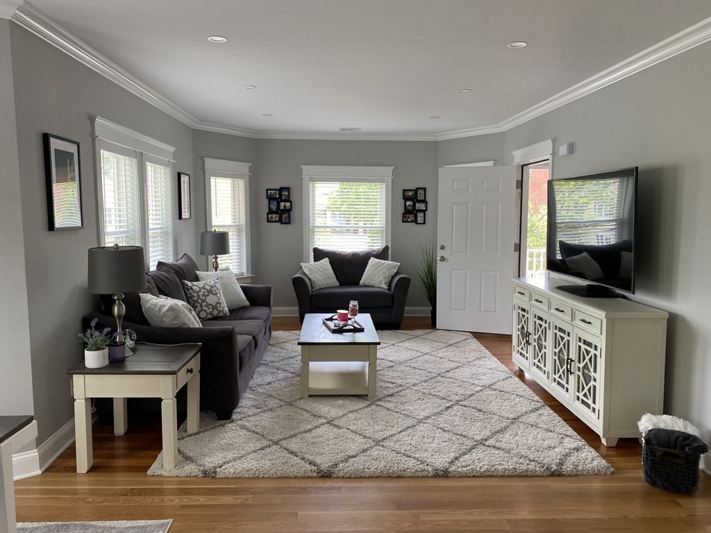 3 bed, 2 bath apartment for rent at 14 Clark St Unit 2, Braintree — photo 3 of 10
