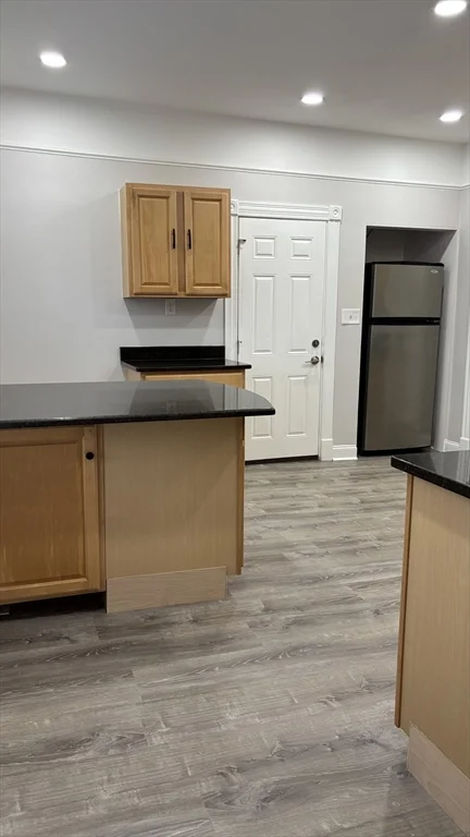 2 bed, 1 bath apartment for rent at 14 Cleveland Ave Unit 2, Brockton — photo 5 of 17