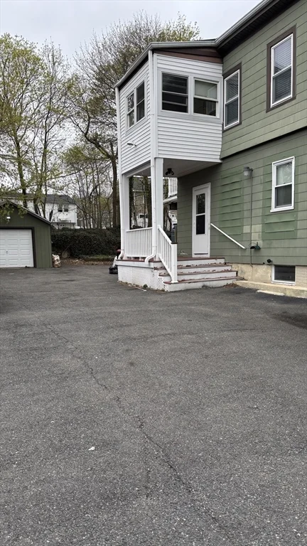 2 bed, 1 bath apartment for rent at 14 Cleveland Ave Unit 2, Brockton — photo 2 of 17