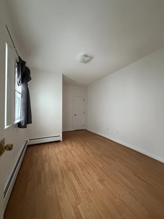 1 bed, 1 bath apartment for rent at 14 Cogswell Unit 1, North Cambridge — photo 5 of 7