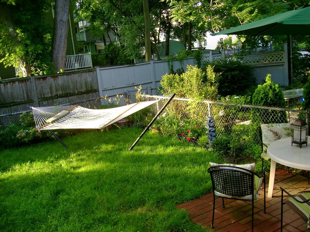 1 bed, 1 bath apartment for rent at 14 Cogswell Unit 1, North Cambridge — photo 7 of 7