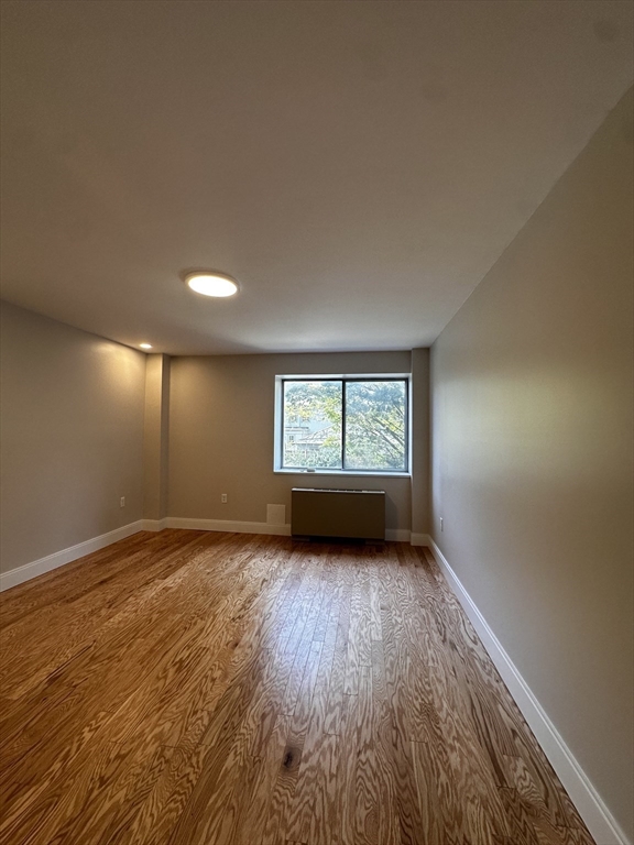 1 bed, 1 bath apartment for rent at 14 Concord Ave Unit 216, Cambridge — photo 4 of 8