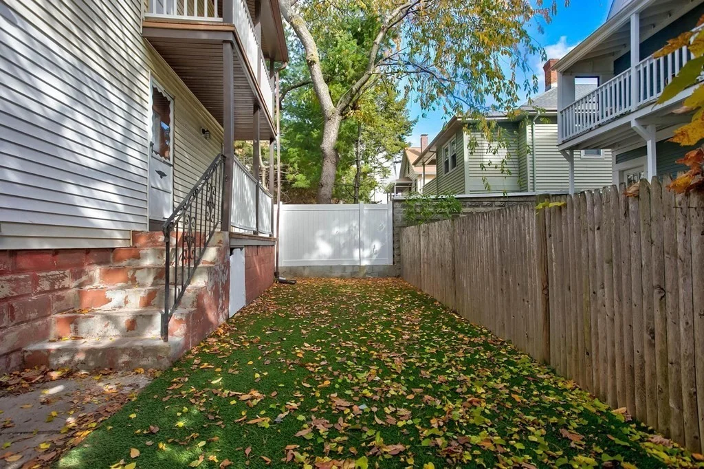 2 bed, 1 bath apartment for rent at 14 Corinthian Rd Unit A, Somerville — photo 31 of 36