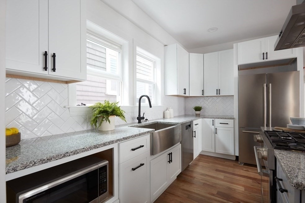 3 bed, 2 bath apartment for rent at 14 Cottage St Unit 2, Chelsea — photo 14 of 15