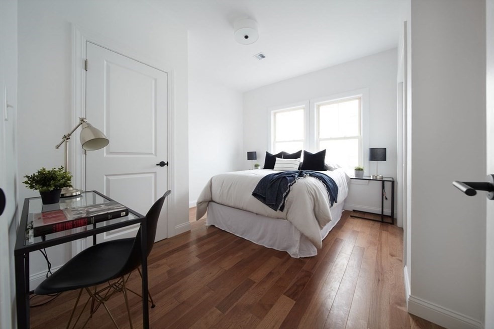 3 bed, 2 bath apartment for rent at 14 Cottage St Unit 2, Chelsea — photo 6 of 15