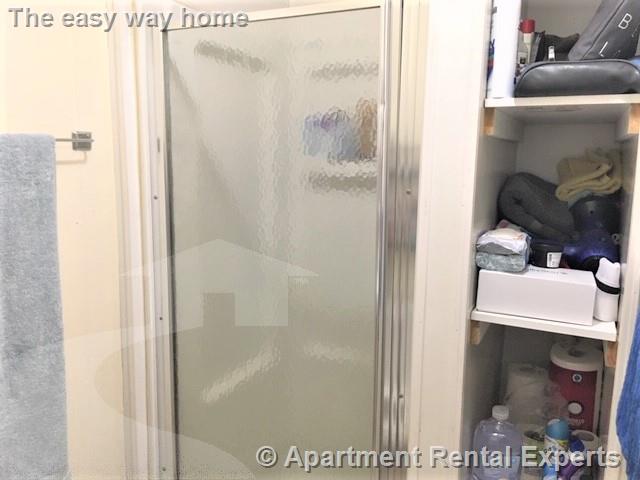 2 bed, 1 bath apartment for rent at 14 Craigie St Unit 2, Porter Square — photo 15 of 16