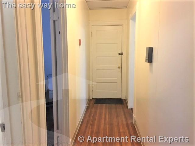 2 bed, 1 bath apartment for rent at 14 Craigie St Unit 2, Porter Square — photo 9 of 16