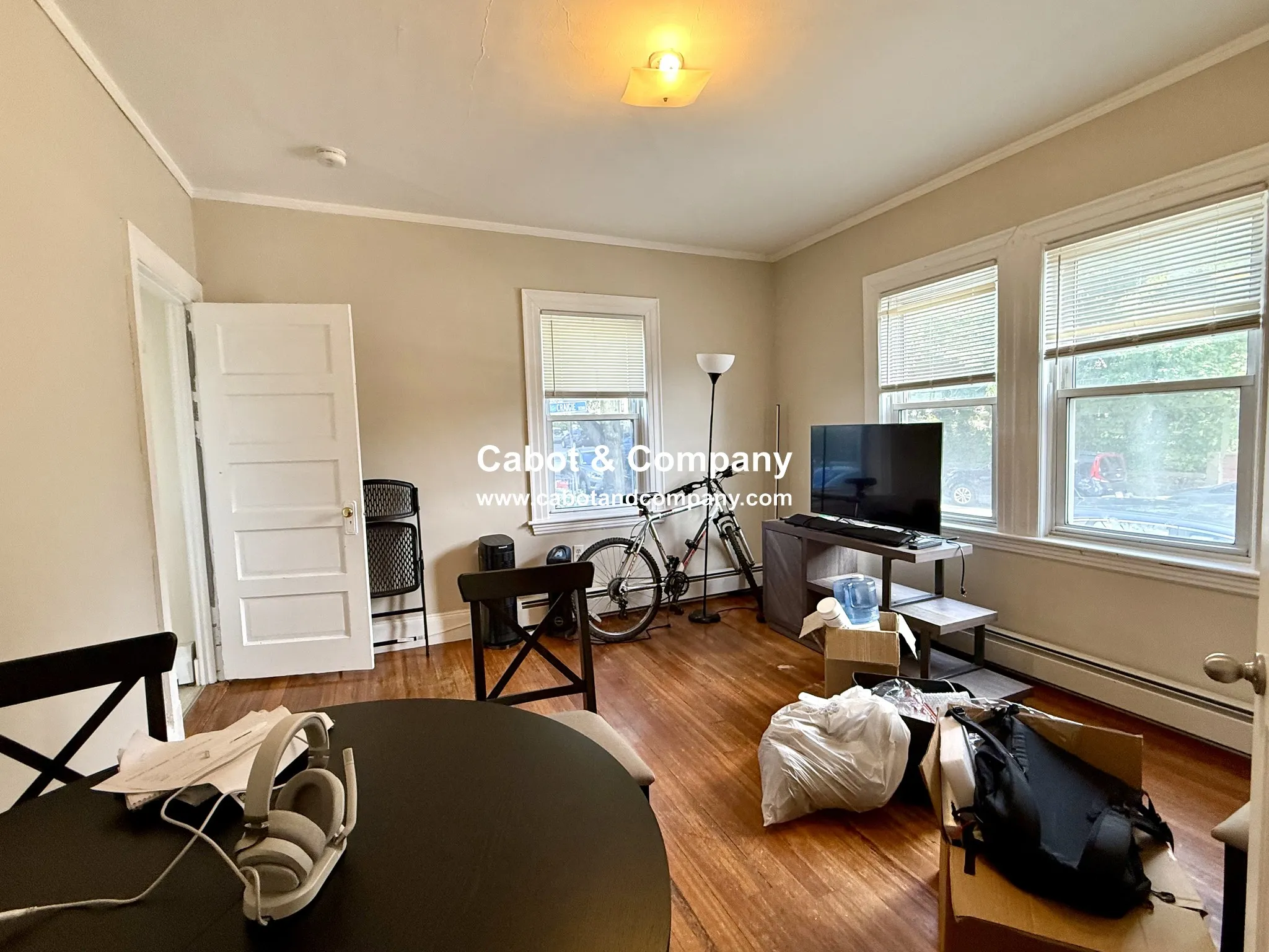 2 bed, 1 bath apartment for rent at 14 Craigie St Unit 22, Spring Hill
