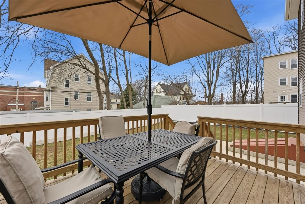 3 bed, 2 bath apartment for rent at 14 Crane St Unit 14, Springfield — photo 16 of 20