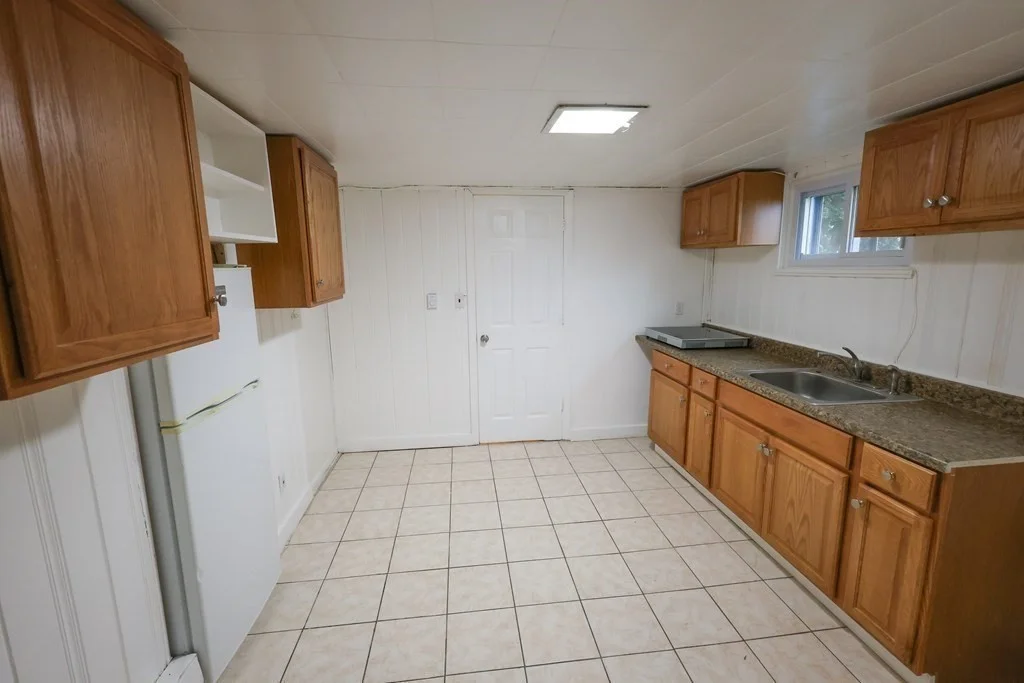 1 bed, 1 bath apartment for rent at 14 Dania St Unit B, Mattapan — photo 3 of 12