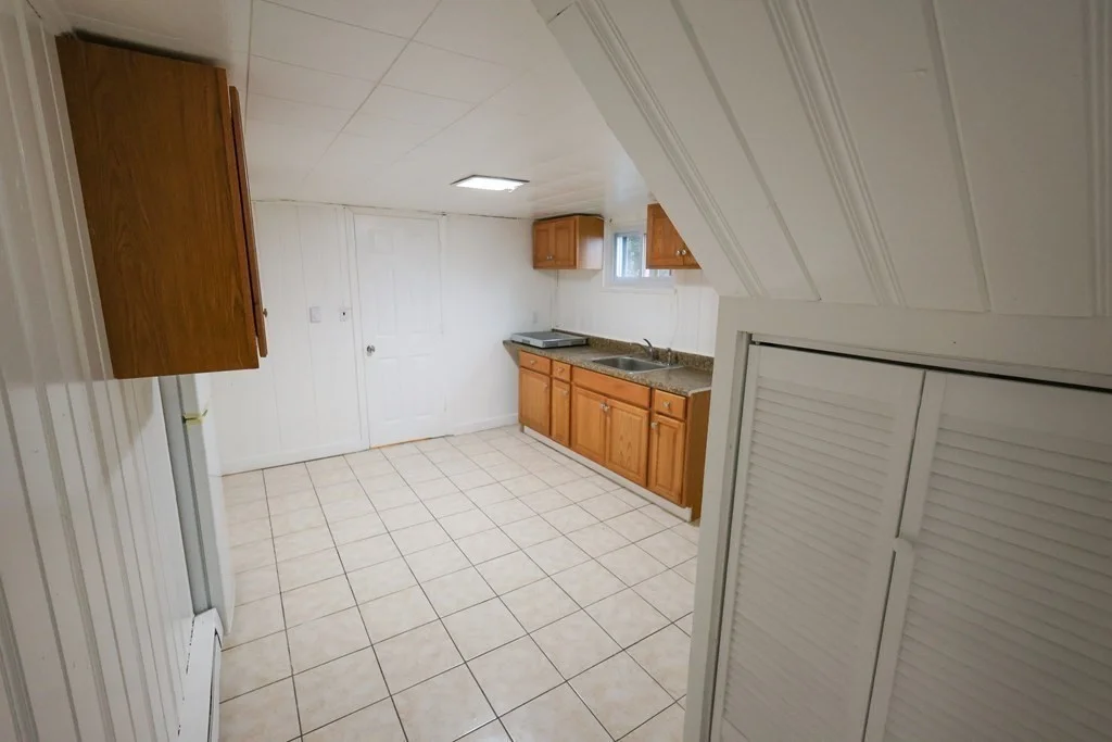 1 bed, 1 bath apartment for rent at 14 Dania St Unit B, Mattapan — photo 2 of 12