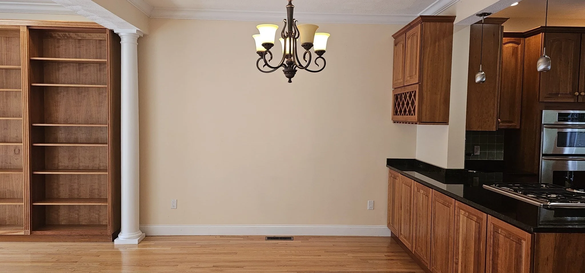 3 bed, 3 bath apartment for rent at 14 Dansereau Unit 14, Middleton — photo 5 of 21
