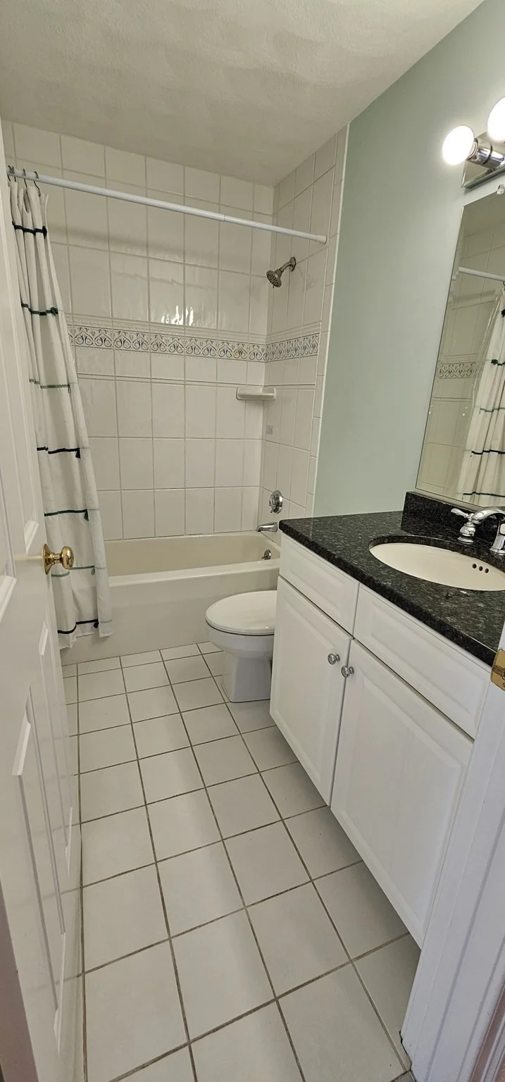 3 bed, 3 bath apartment for rent at 14 Dansereau Unit 14, Middleton — photo 17 of 21