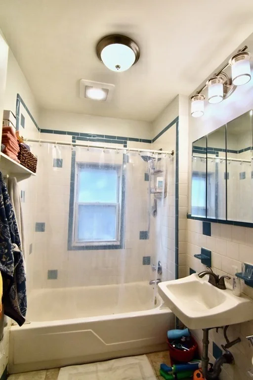 2 bed, 1 bath apartment for rent at 14 Dawes St Unit 1, Dorchester — photo 12 of 28