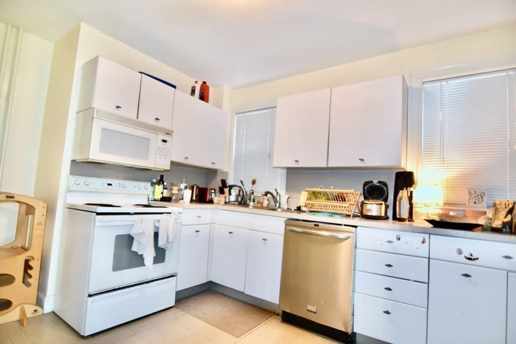 2 bed, 1 bath apartment for rent at 14 Dawes St Unit 1, Dorchester — photo 27 of 28