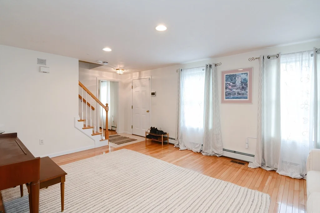3 bed, 2 bath apartment for rent at 14 Depot St, Upton — photo 13 of 36