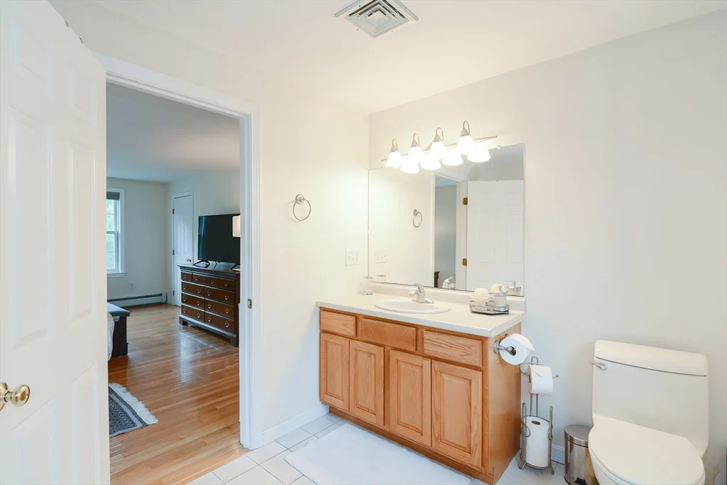 3 bed, 2 bath apartment for rent at 14 Depot St, Upton — photo 27 of 36