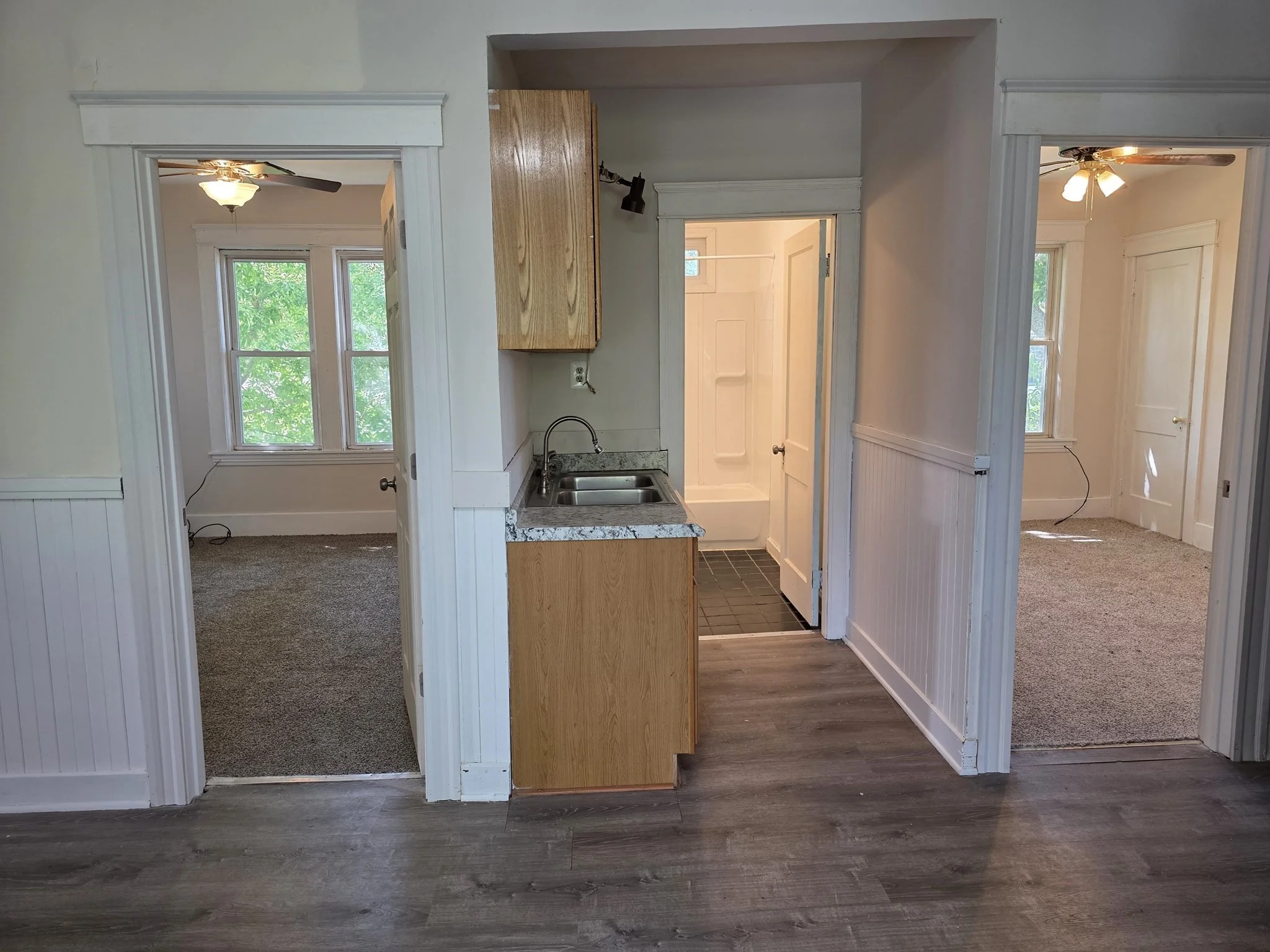 3 bed, 1 bath apartment for rent at 14 Douglas Ct Unit 3rd FL, Worcester — photo 5 of 11