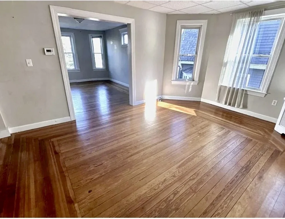 5 bed, 2 bath apartment for rent at 14 Dow St Unit 2, West Somerville — photo 15 of 21
