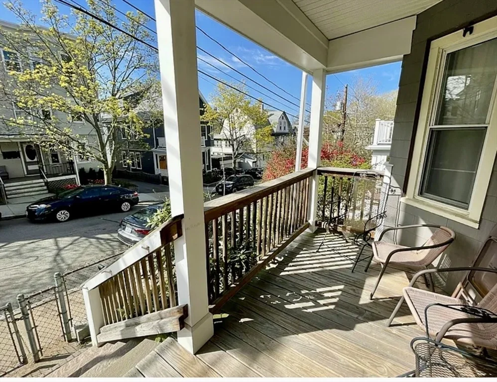 5 bed, 2 bath apartment for rent at 14 Dow St Unit 2, West Somerville — photo 17 of 21