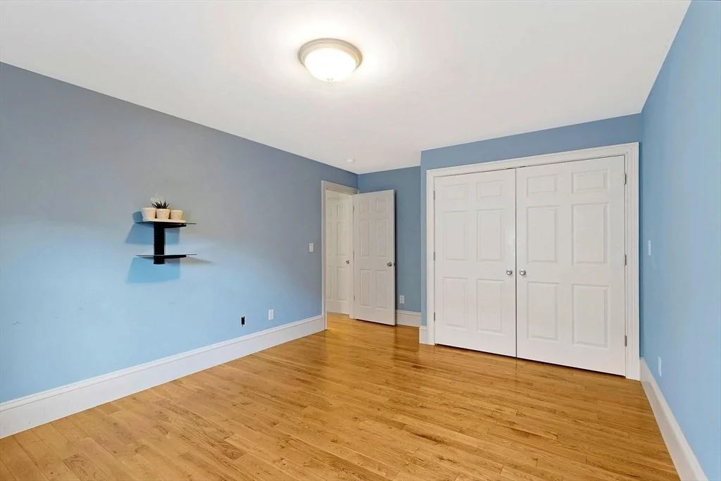 3 bed, 2 bath apartment for rent at 14 Downer Ct Unit 14, Dorchester — photo 11 of 14