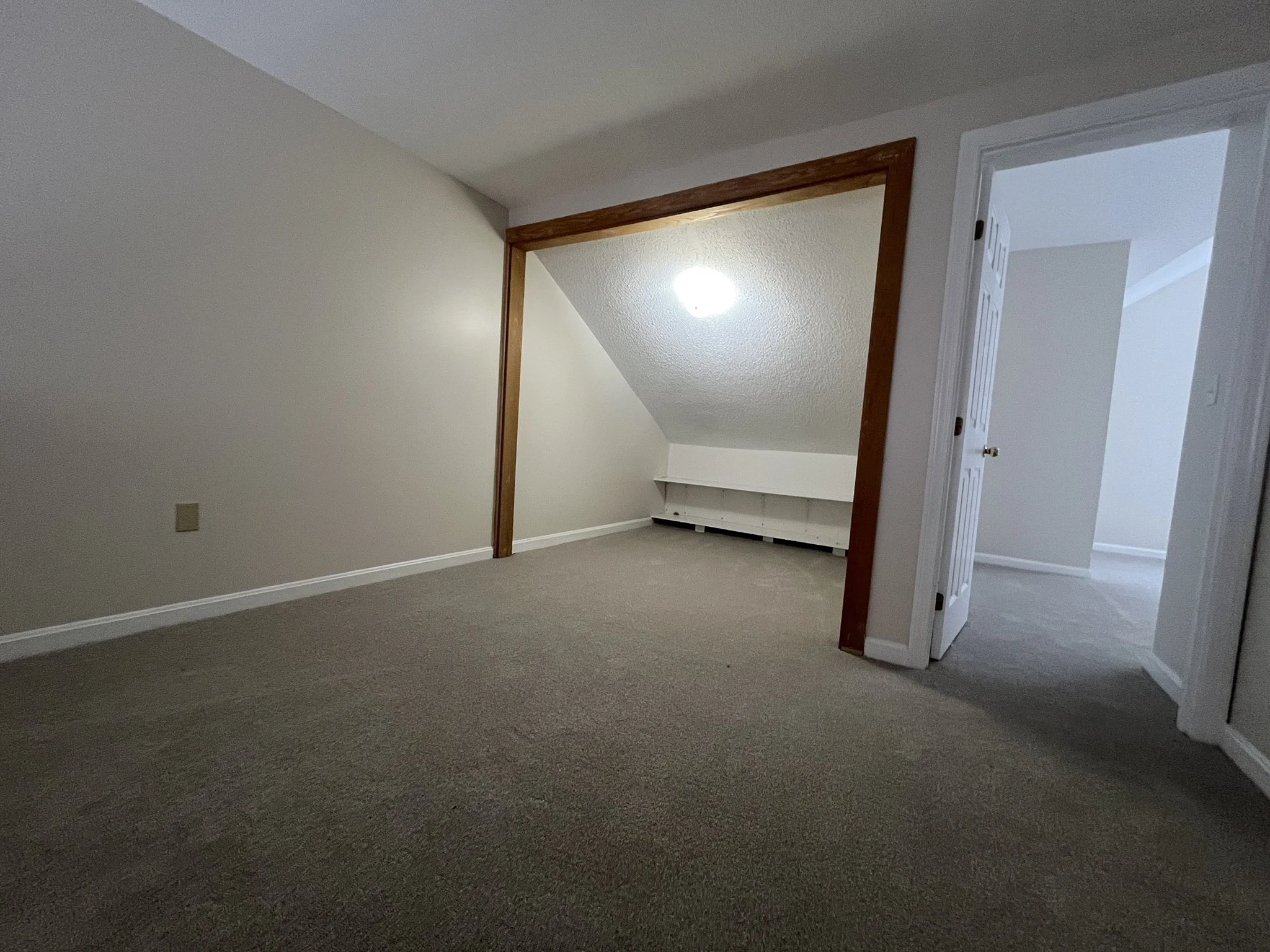 2 bed, 2 bath apartment for rent at 14 Drake Cir Unit 14, Walpole — photo 18 of 21