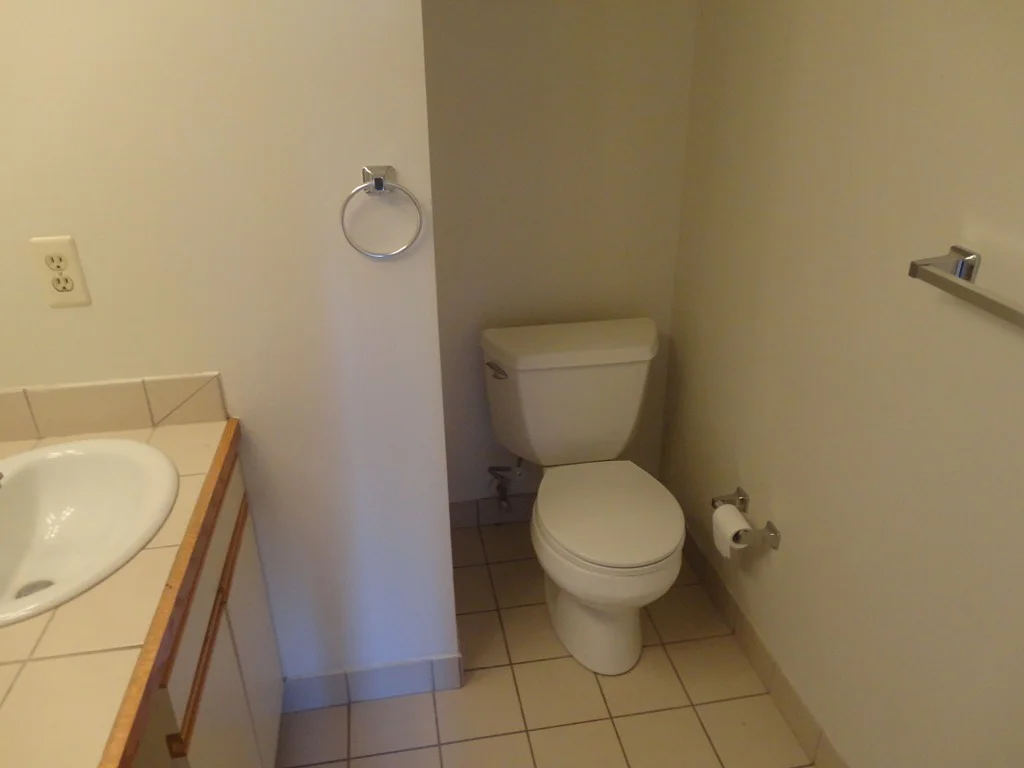 2 bed, 2 bath apartment for rent at 14 Drake Cir Unit 14, Walpole — photo 7 of 21