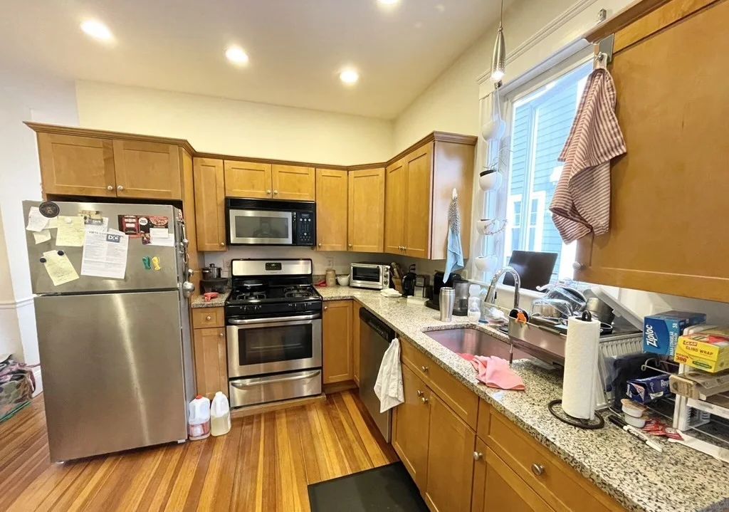 3 bed, 1 bath apartment for rent at 14 Edison Green Unit 1, Dorchester — photo 1 of 8