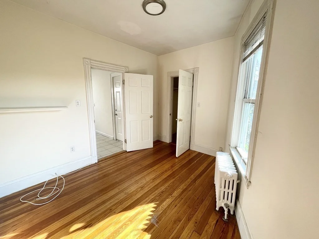 3 bed, 1 bath apartment for rent at 14 Elder St Unit 3, Boston — photo 7 of 11