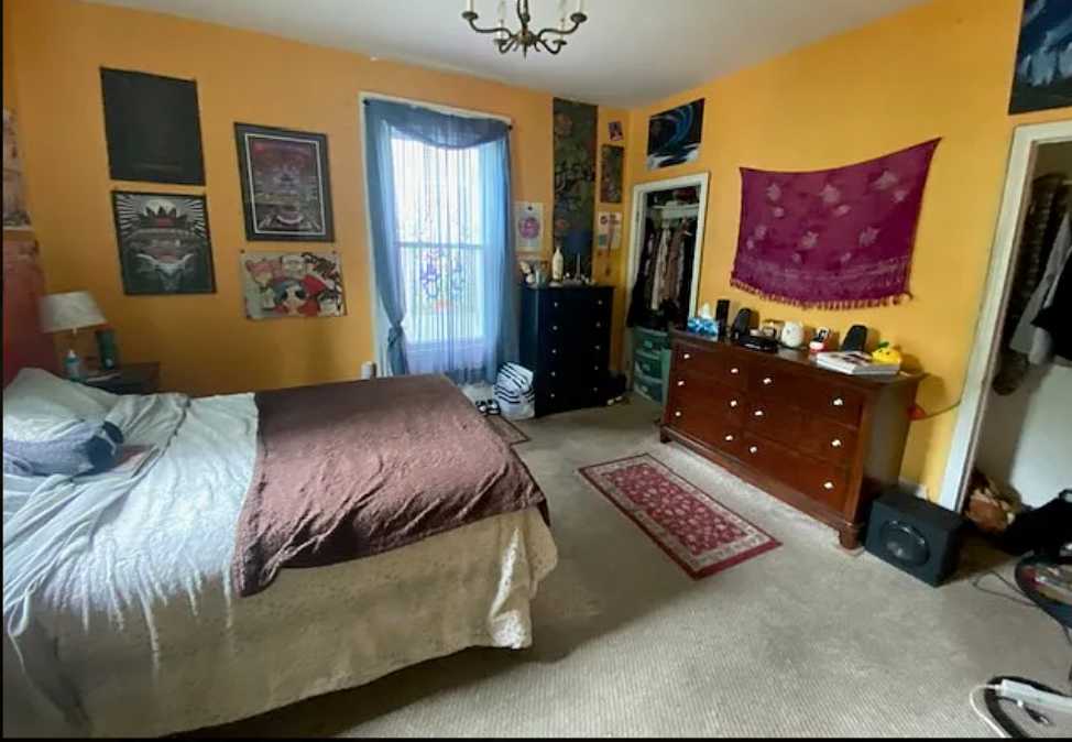 4 bed, 2 bath apartment for rent at 14 Everett St Unit 1, Ward Two — photo 3 of 8